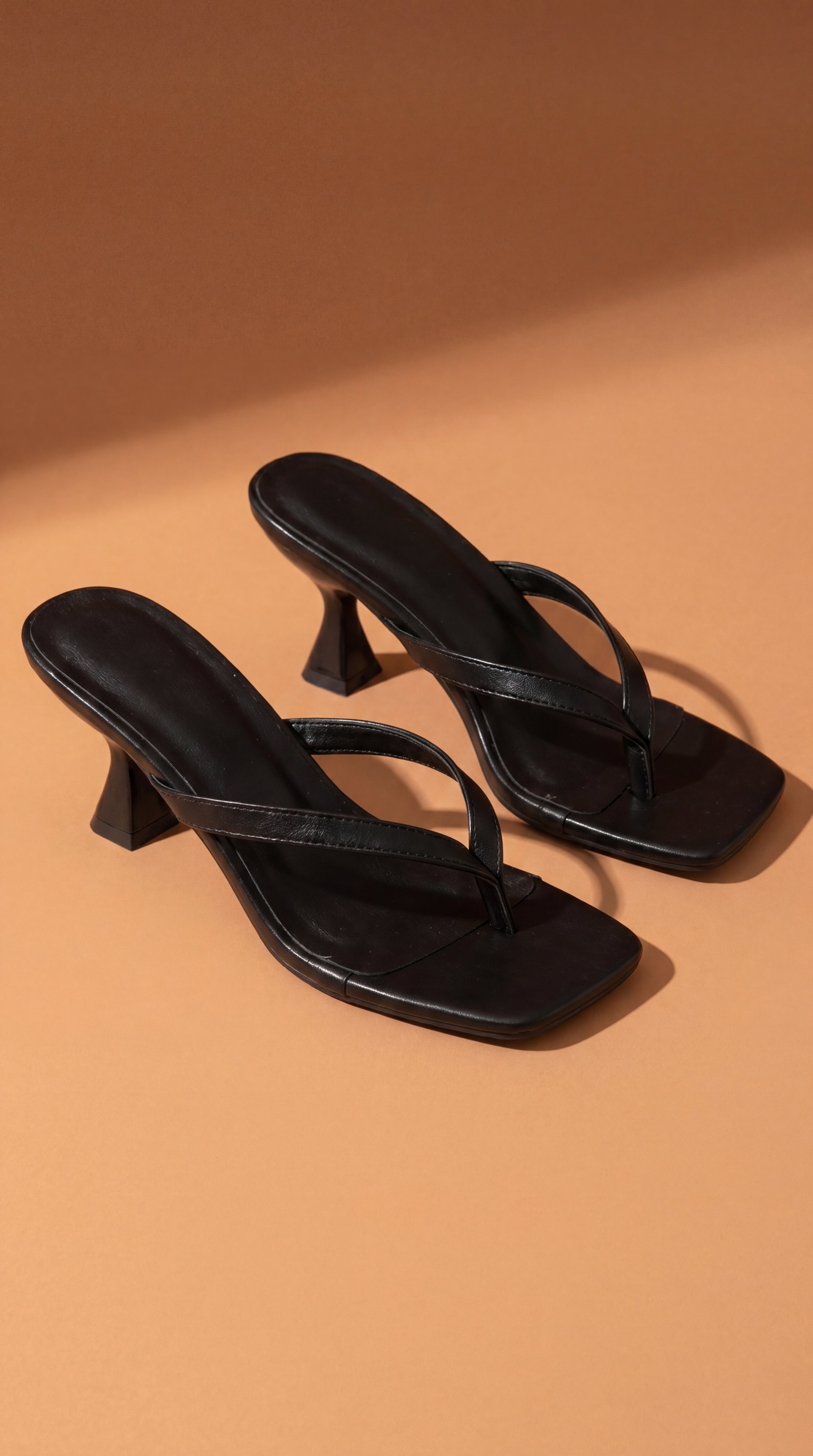 Casa Montiel / Sandalia Alise